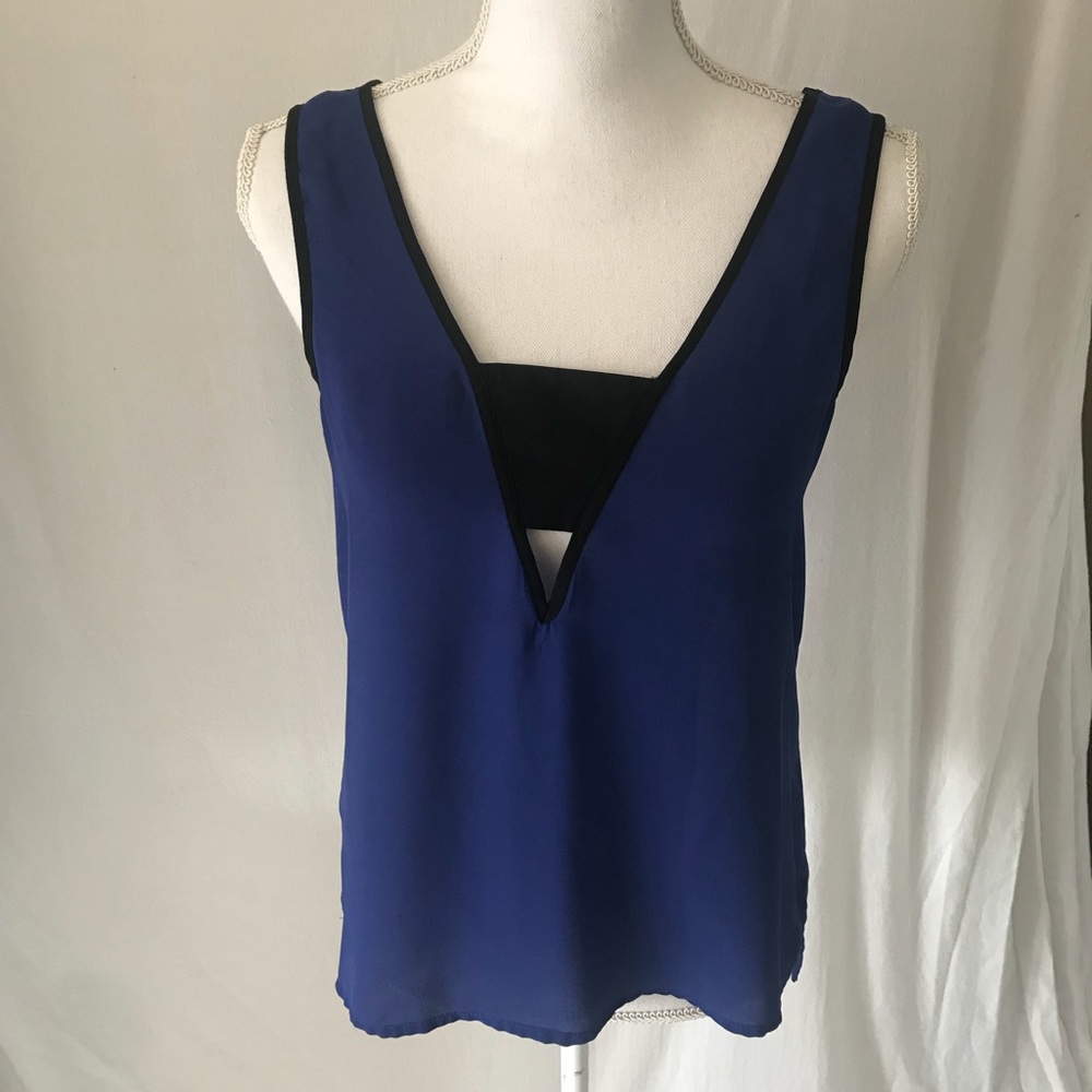 Socialite Blue & Black Cutout Tank Top Size Small
